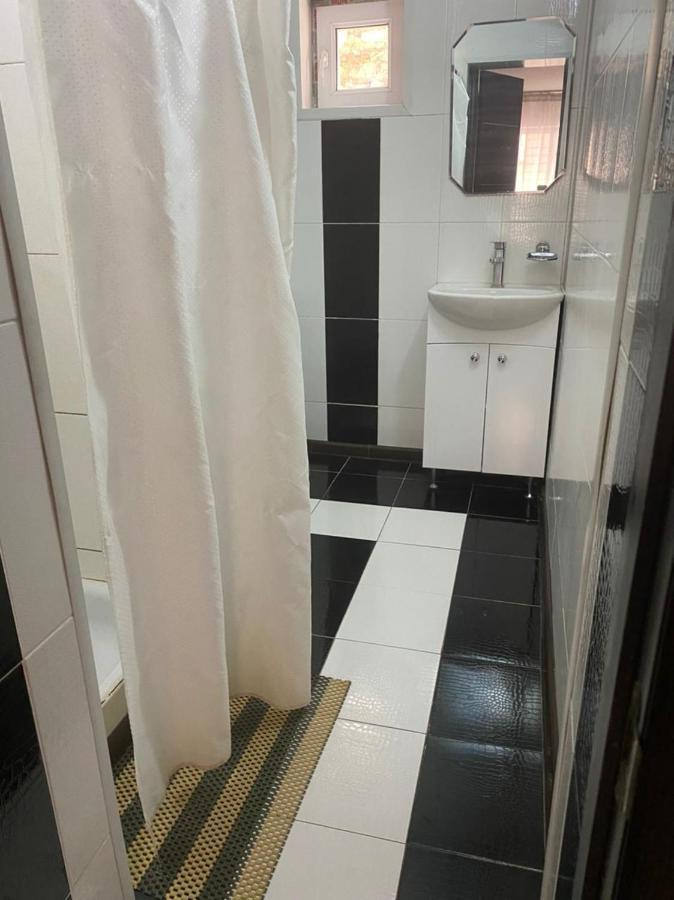 ASSEM HOSTEL Almatı Dış mekan fotoğraf