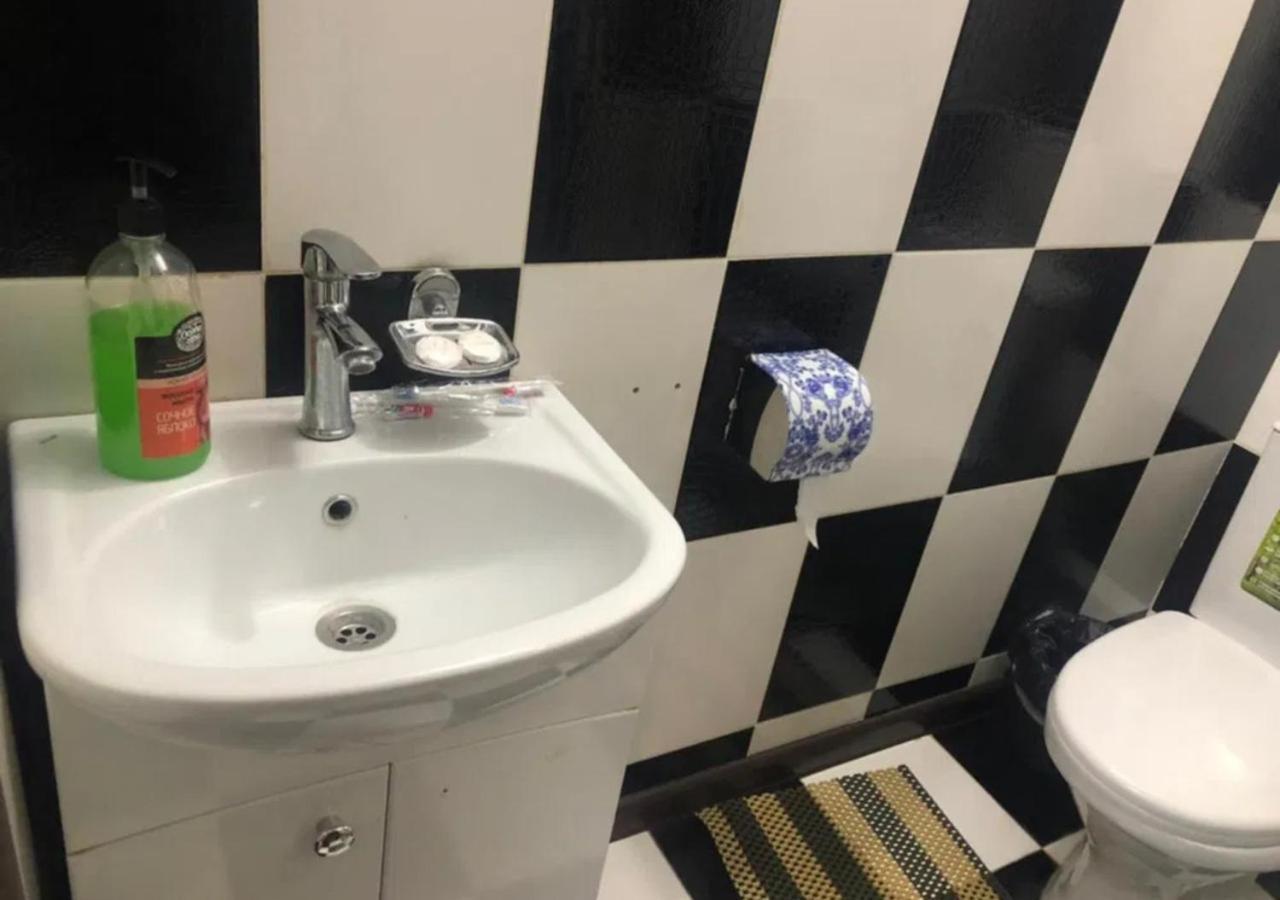 ASSEM HOSTEL Almatı Dış mekan fotoğraf