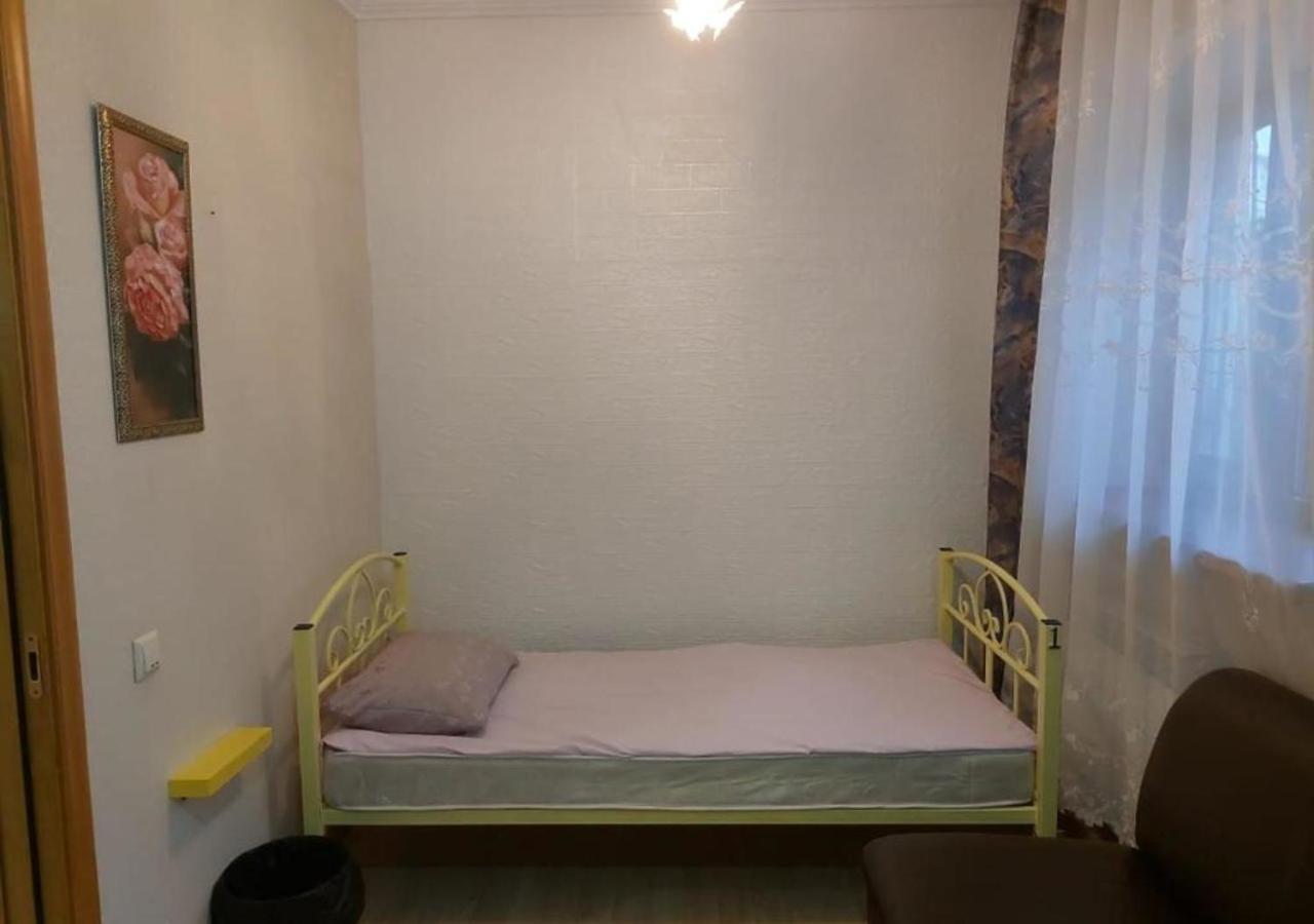 ASSEM HOSTEL Almatı Dış mekan fotoğraf