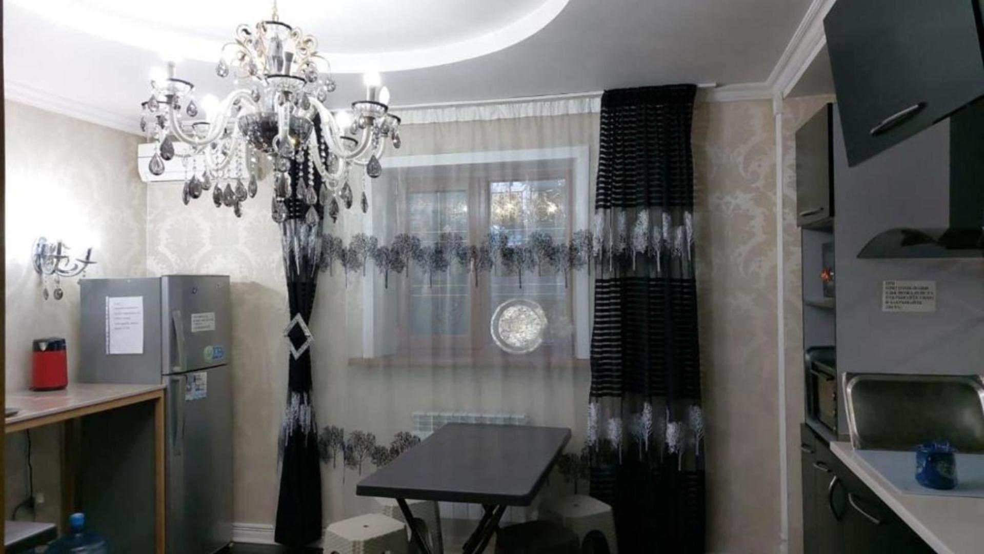 ASSEM HOSTEL Almatı Dış mekan fotoğraf