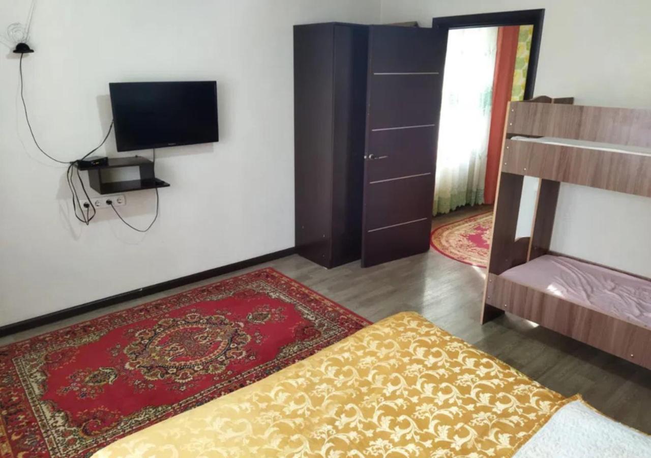 ASSEM HOSTEL Almatı Dış mekan fotoğraf